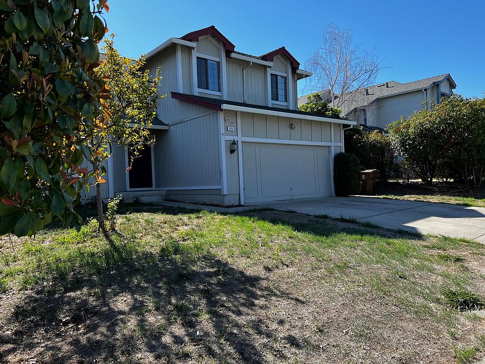 1st image of 616 Greystone Dr