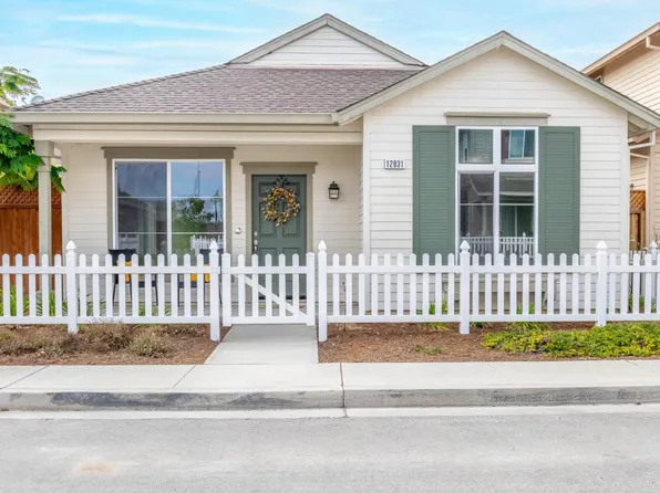 12831 Rogge Village Loop, Salinas, CA 93906