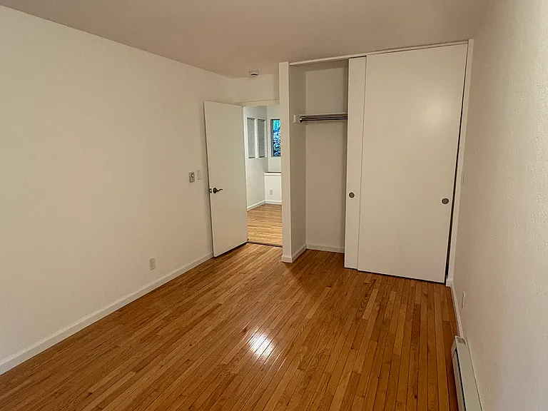 2820 London Rd — Photo 12
