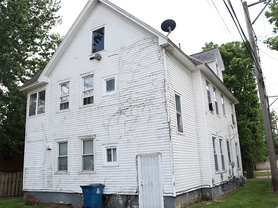 2nd image of 355-359 E Bourbonnais St