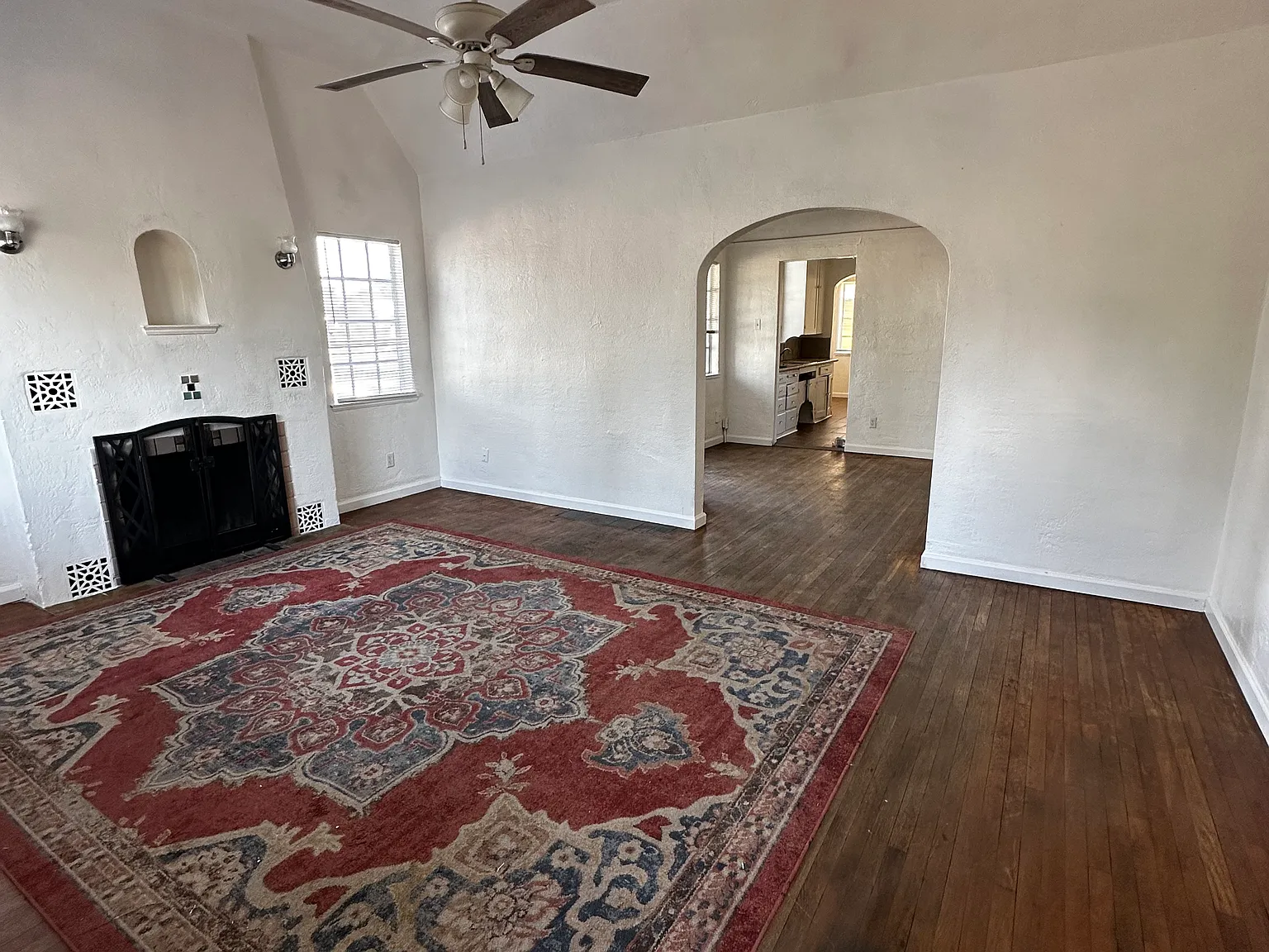 2 bed, 1266 sqft, $1,700 — Photo 1