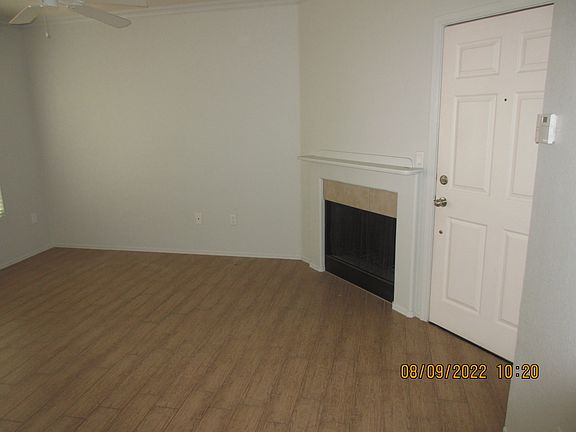 3rd image of 750 E Northern Ave Unit 1044