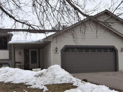 2575 Helmo Ave N, Oakdale, MN, 55128