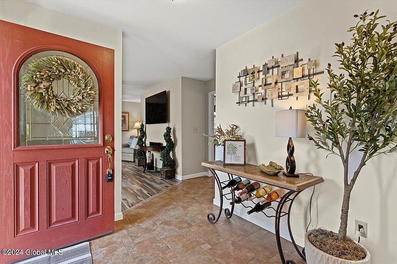 3rd image of 26 Pinehurst Drive
