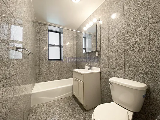 Rented by Sovereign Associates | media 4