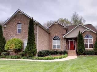 7203 Sweetbriar Ln, Fairview, TN 37062