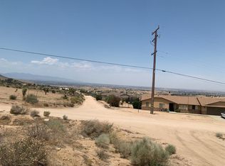 9425 Bonita Vista St, Apple Valley, CA 92308