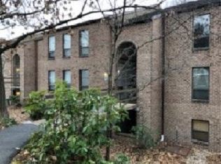 6 Saint Andrews Ct #F, Reading, PA 19606