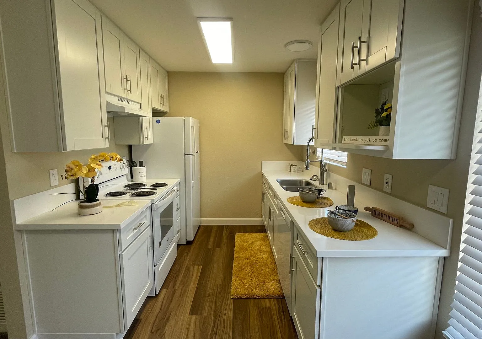 Montebello Villas — Photo 1