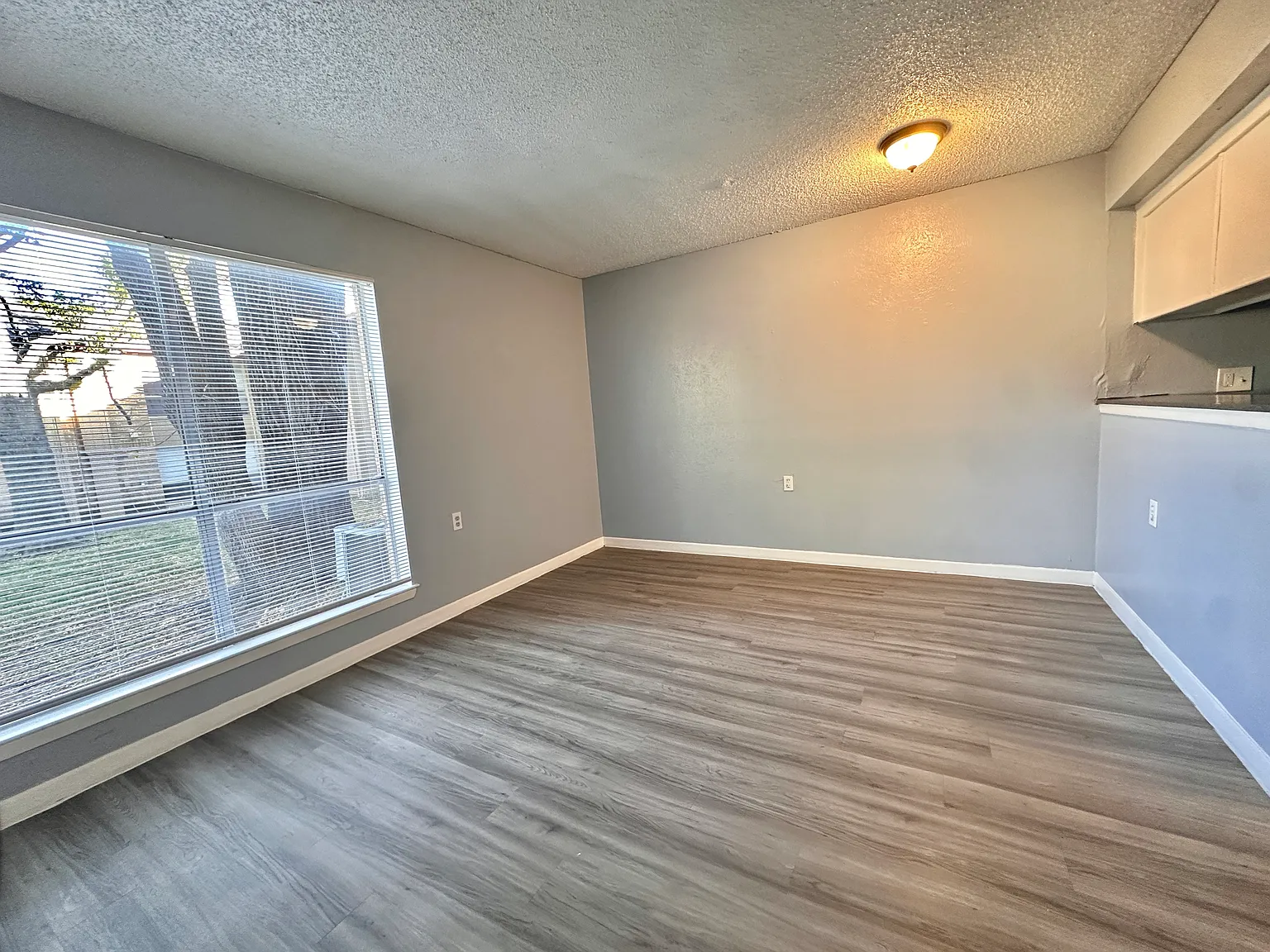 Normandale Place Apartments — Photo 2