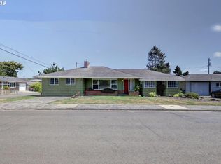 1131 S Columbia St, Seaside, OR