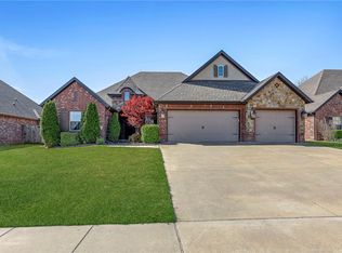 3207 SW Joshua Ave, Bentonville, AR 72713