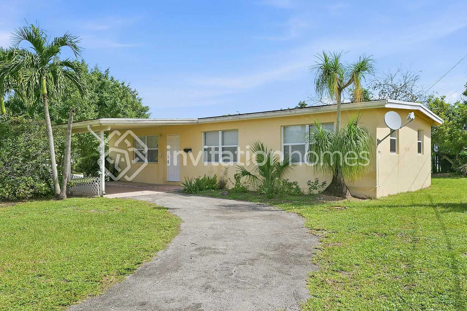 2320 Rue Rd West Palm Beach, FL 33415 — Photo 1