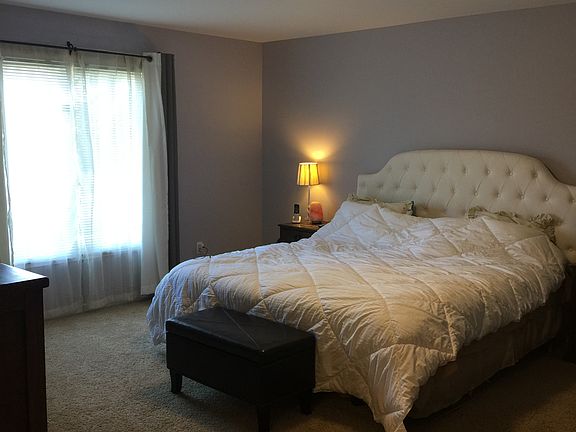 Huge Master,walk in& Bath