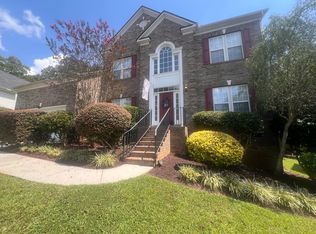 39 Waters Reach Ln, Simpsonville, SC 29681