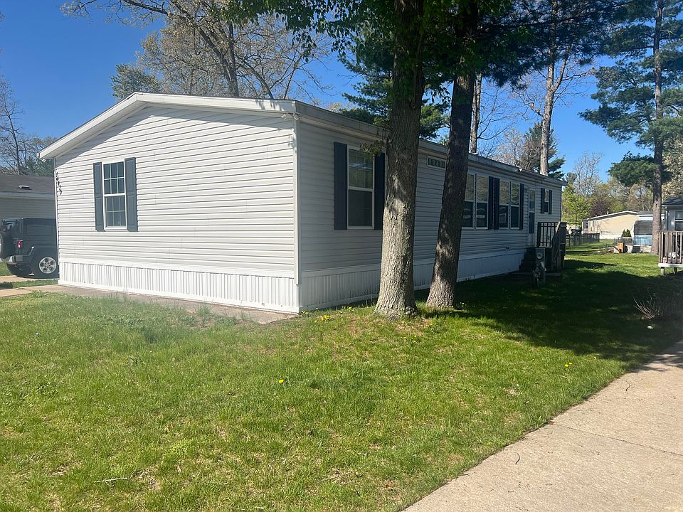 1st image of 14470 Trillium Cir