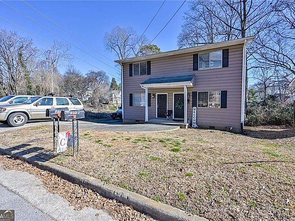 3rd image of 955 Tilden St NW