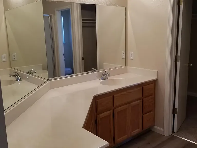 2187 Silverado Ave — Photo 9