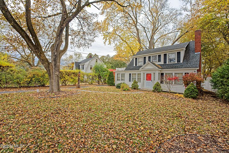 3rd image of 453 Ballston Road