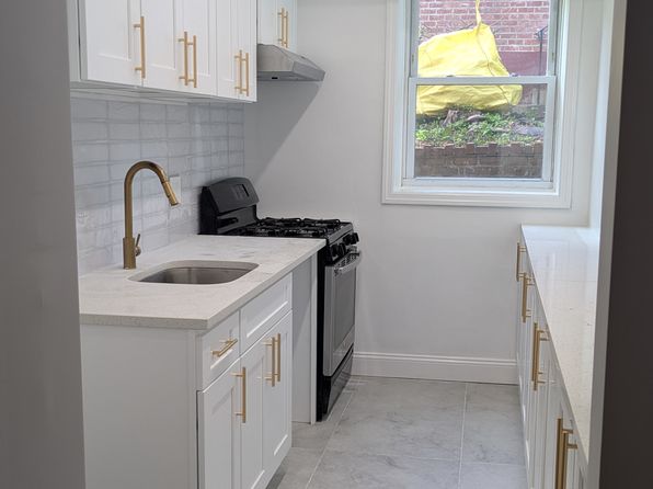 16 Valdale Ave APT 1