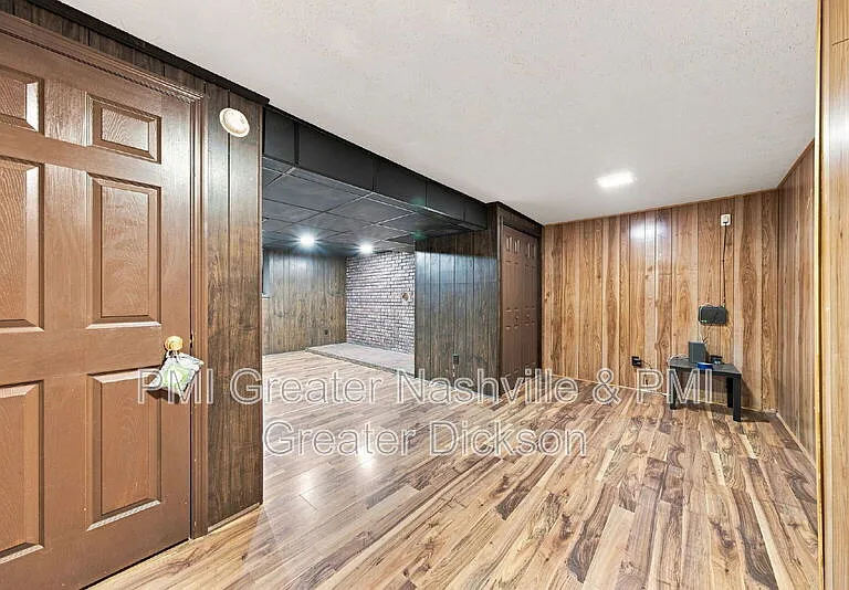 366 N Powers Blvd — Photo 26
