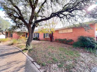 1114 E Coke St, Hamilton, TX 76531