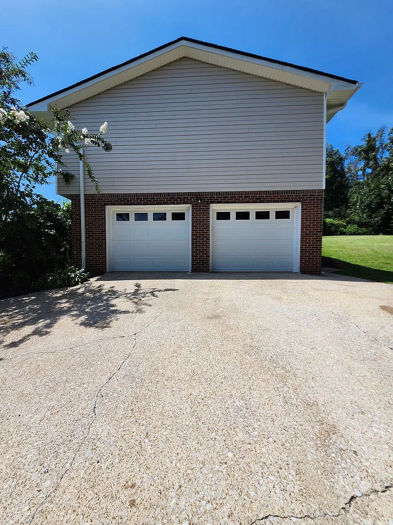 Coming Soon - 3 Bedroom 3 Bath home minutes from 1-75 and Hamilton Place Mall — Photo 4