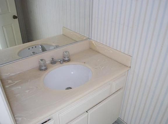 5th image of 1607 Blossom Ln