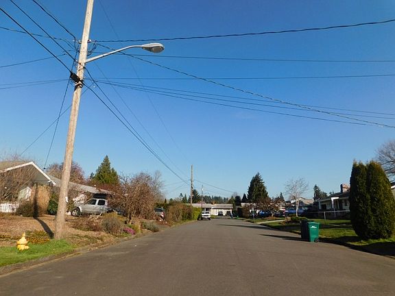 4th image of 601 Cedar Dr