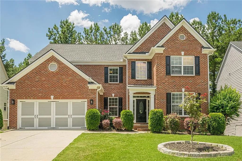 6 bed, 4.0 bath, 3539 sqft, $3,800 — Photo 1