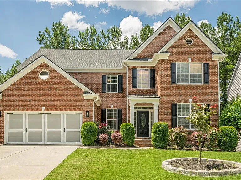 4720 Shiloh Springs Rd — Photo 1