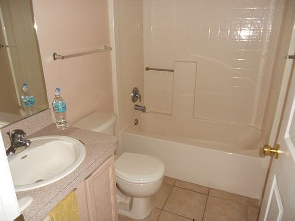 5th image of 403 Peace Ct
