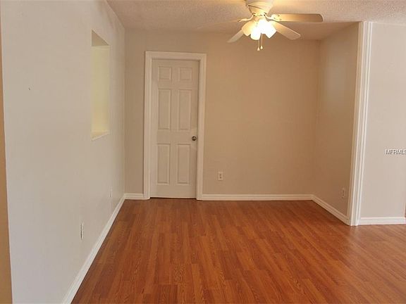 4th image of 410 Avenue E