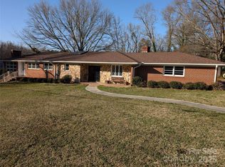 1807 Brantley Rd, Kannapolis, NC 28083