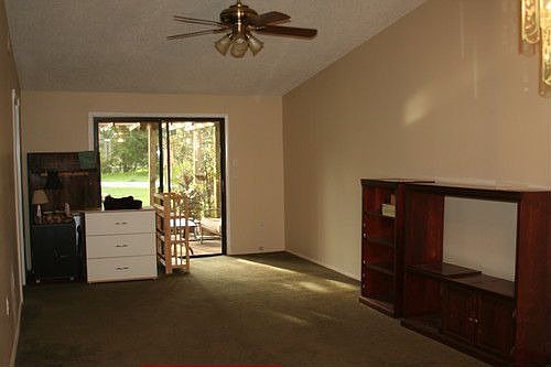 2nd image of 206 Corkwood Ln