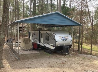 122 Mallard Trl, Bracey, VA 23919