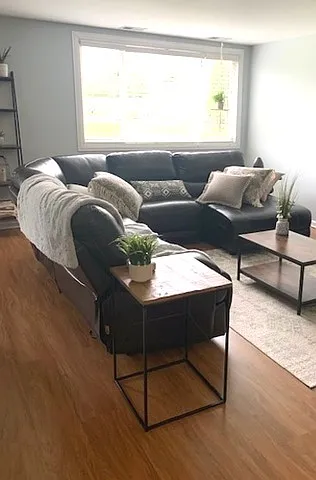 2 bed, 1000 sqft, $1,850 — Photo 4