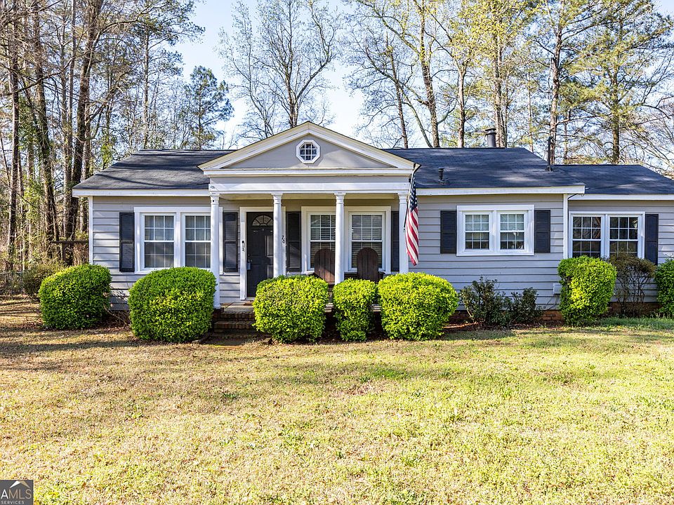 1st image of 176 Childs St