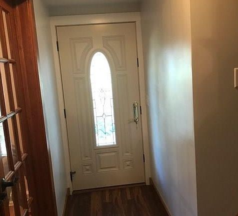3rd image of 280 Crestwood Dr