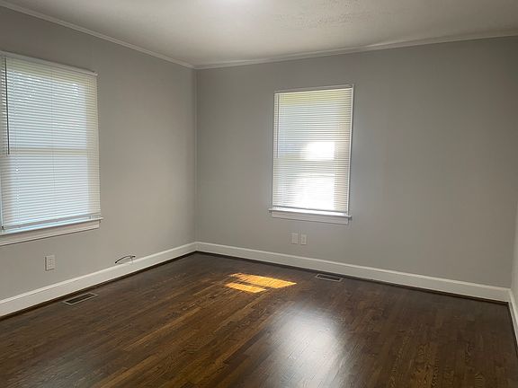 5th image of 608 S Broad St