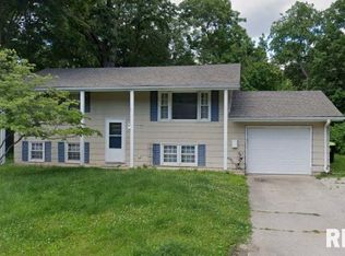 3116 Lake Point, Decatur, IL 62521