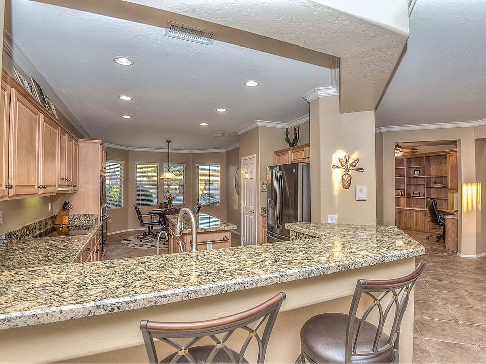 Kitchen Bar