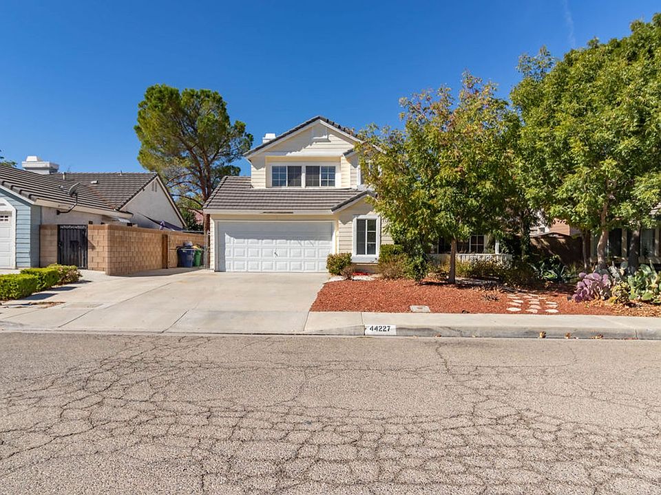 1st image of 44227 Danya Ln