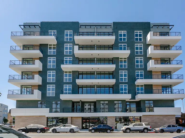 The Hana Apartments — Photo 11