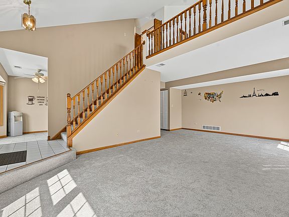 3rd image of 1504 Root St