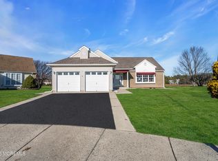 7 Alton Court, Toms River, NJ