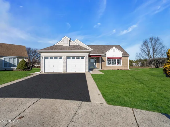 7 Alton Court, Toms River, NJ 08757