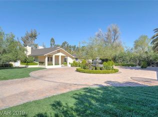 3520 Sandcliff Ln, Las Vegas, NV 89121