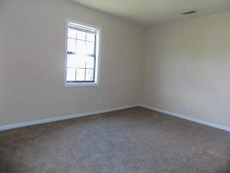 3553 Studstill Rd — Photo 7