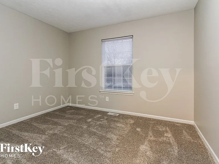 540 Garden Grace Dr — Photo 9